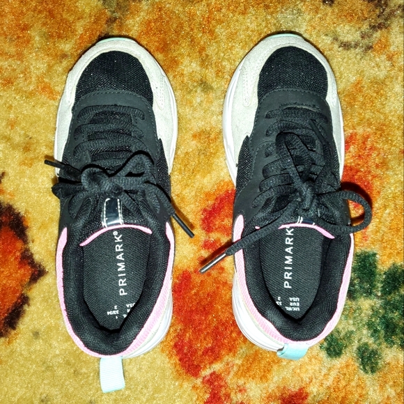 Girls Primark Sneakers - Picture 4 of 7
